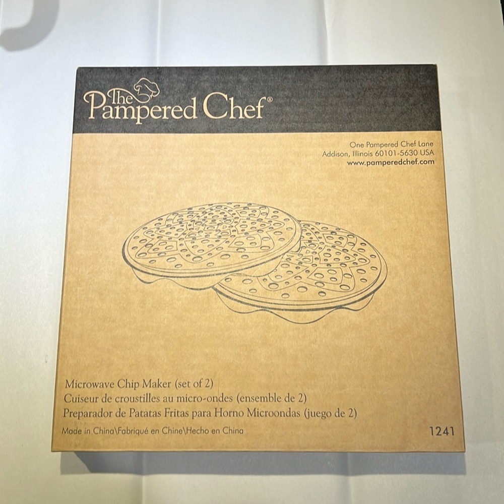 The Pampered Chef microwave chip maker.